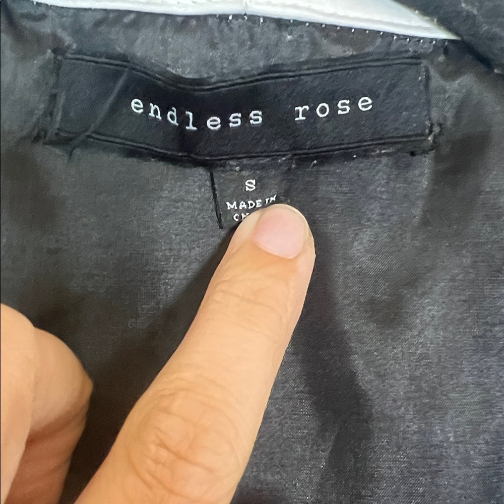 Endless Rose Women's Black and White Shabby Chic Blazer Vest Size Small - Picture 3 of 3